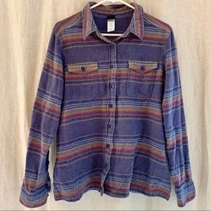 Women’s Patagonia Flannel !
